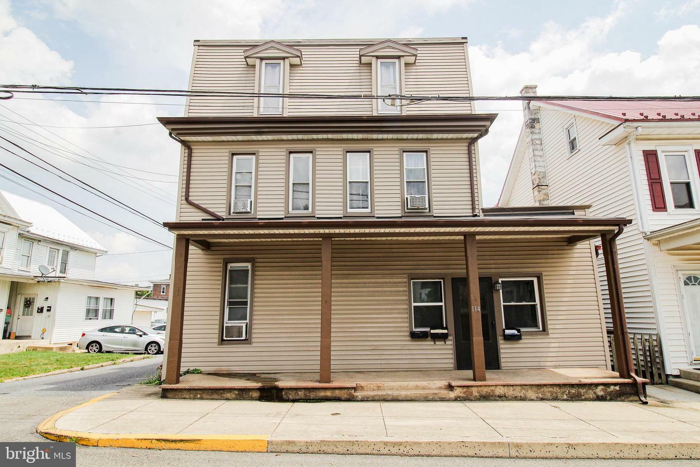 Property Photo:  114 N Center Street  PA 17042 