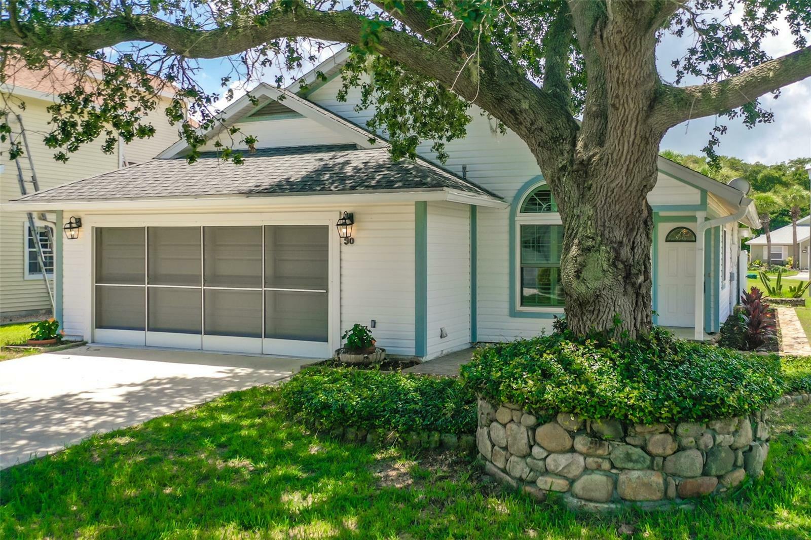 Property Photo: 30 Andover Drive FL 32137