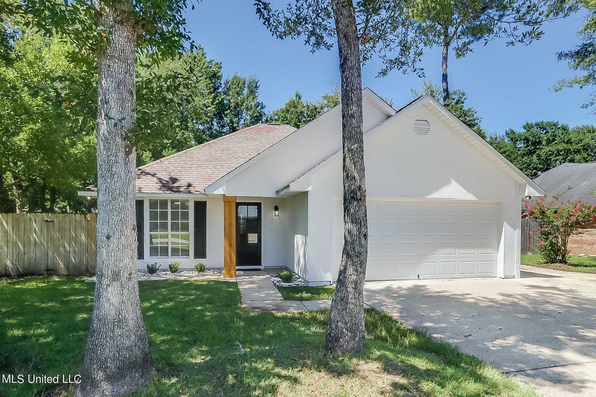 Property Photo:  9204 Seahorse Avenue  MS 39564 