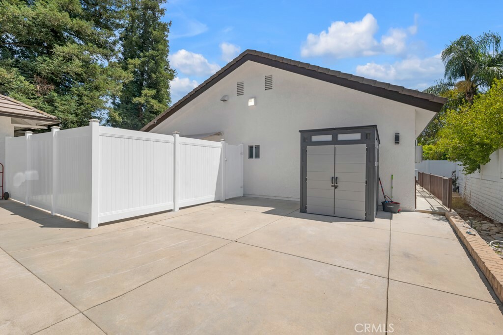 Property Photo:  19104 Blackhawk Street  CA 91326 