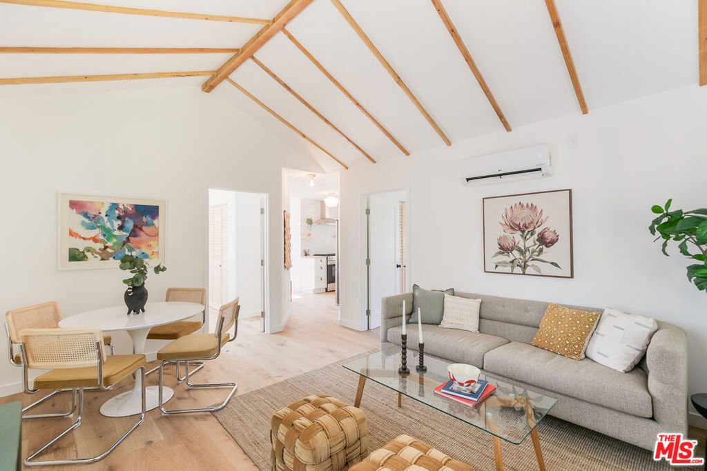 Property Photo:  1207 Innes Avenue  CA 90026 