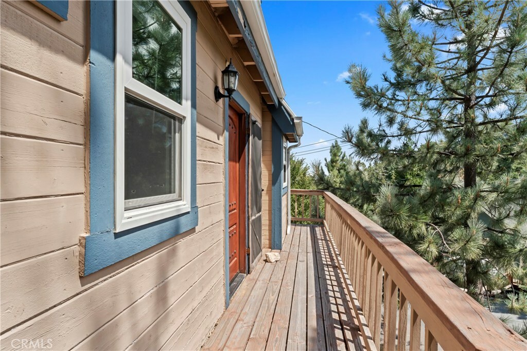 Property Photo:  1176 Aleutian Drive  CA 92352 