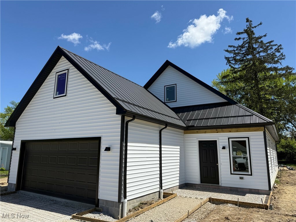 Property Photo: 17204 Maple Heights Boulevard OH 44137
