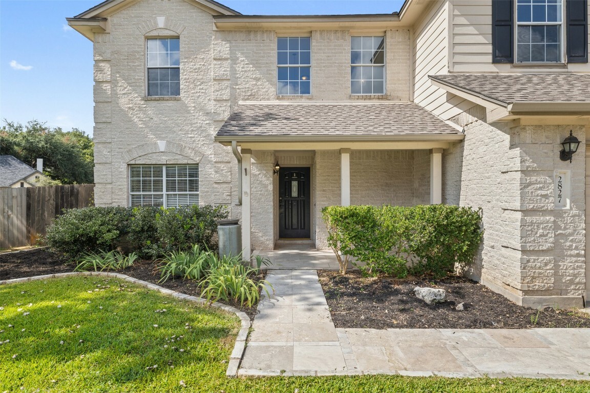 Property Photo:  2827 Little Elm Trail  TX 78613 