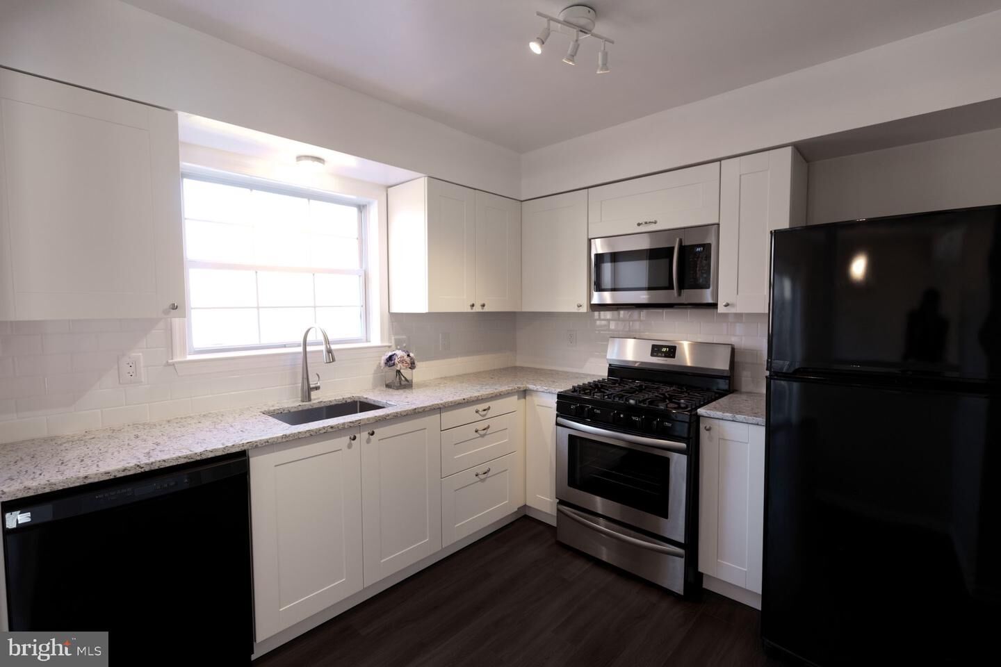 Property Photo:  3228 Tayloe Court  VA 20171 