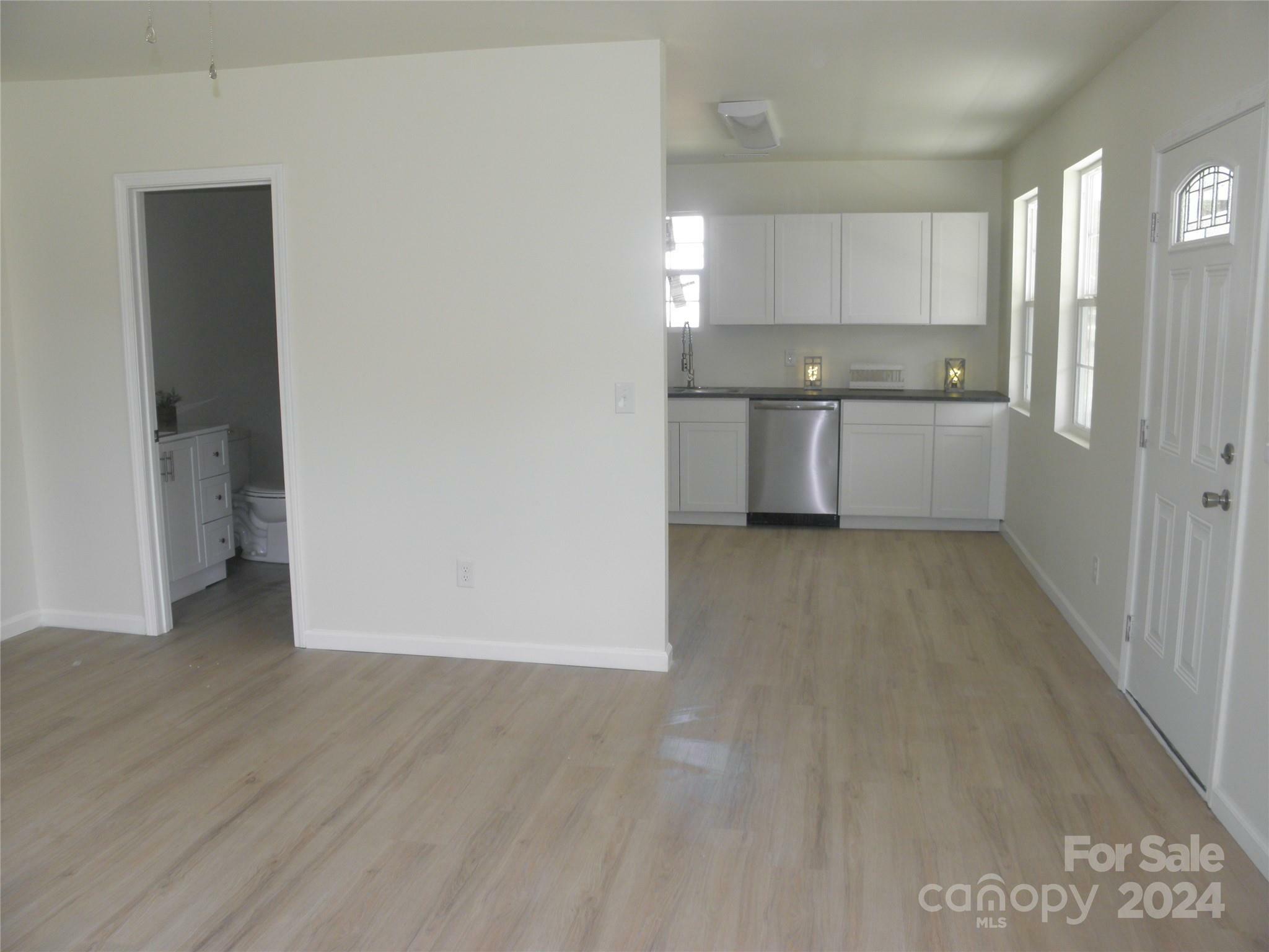 Property Photo:  37 Davis Street  SC 29520 