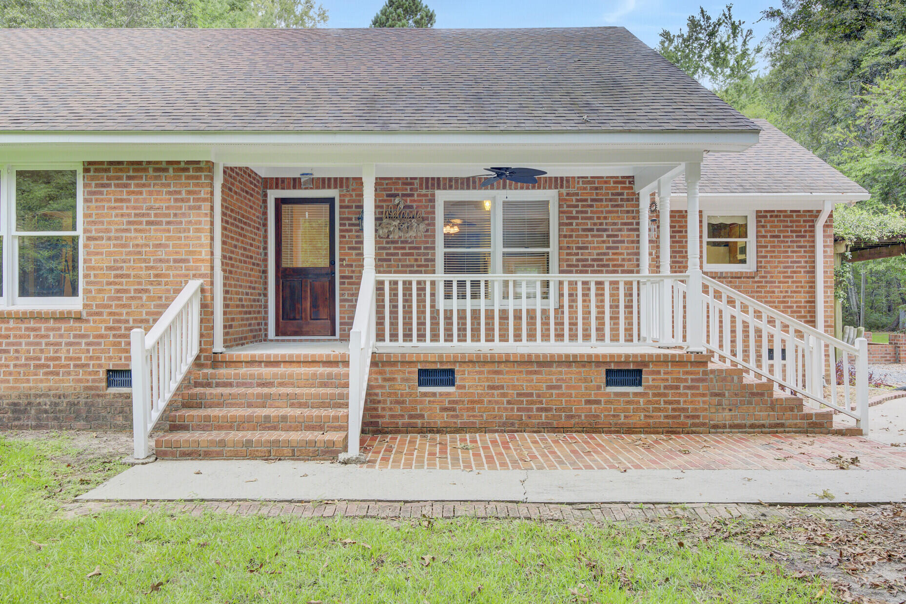 Property Photo: 204 New Hope Drive SC 29486