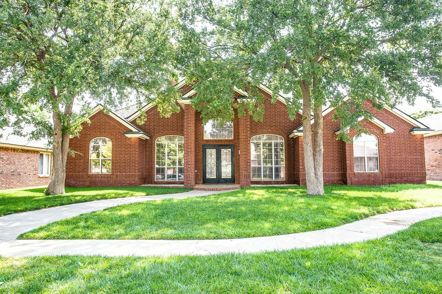 Property Photo: 10309 York Avenue TX 79424