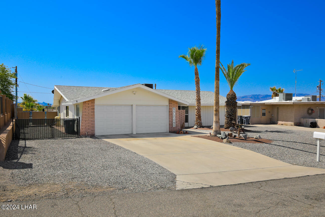 Property Photo:  2268 Mimosa Ln  AZ 86403 