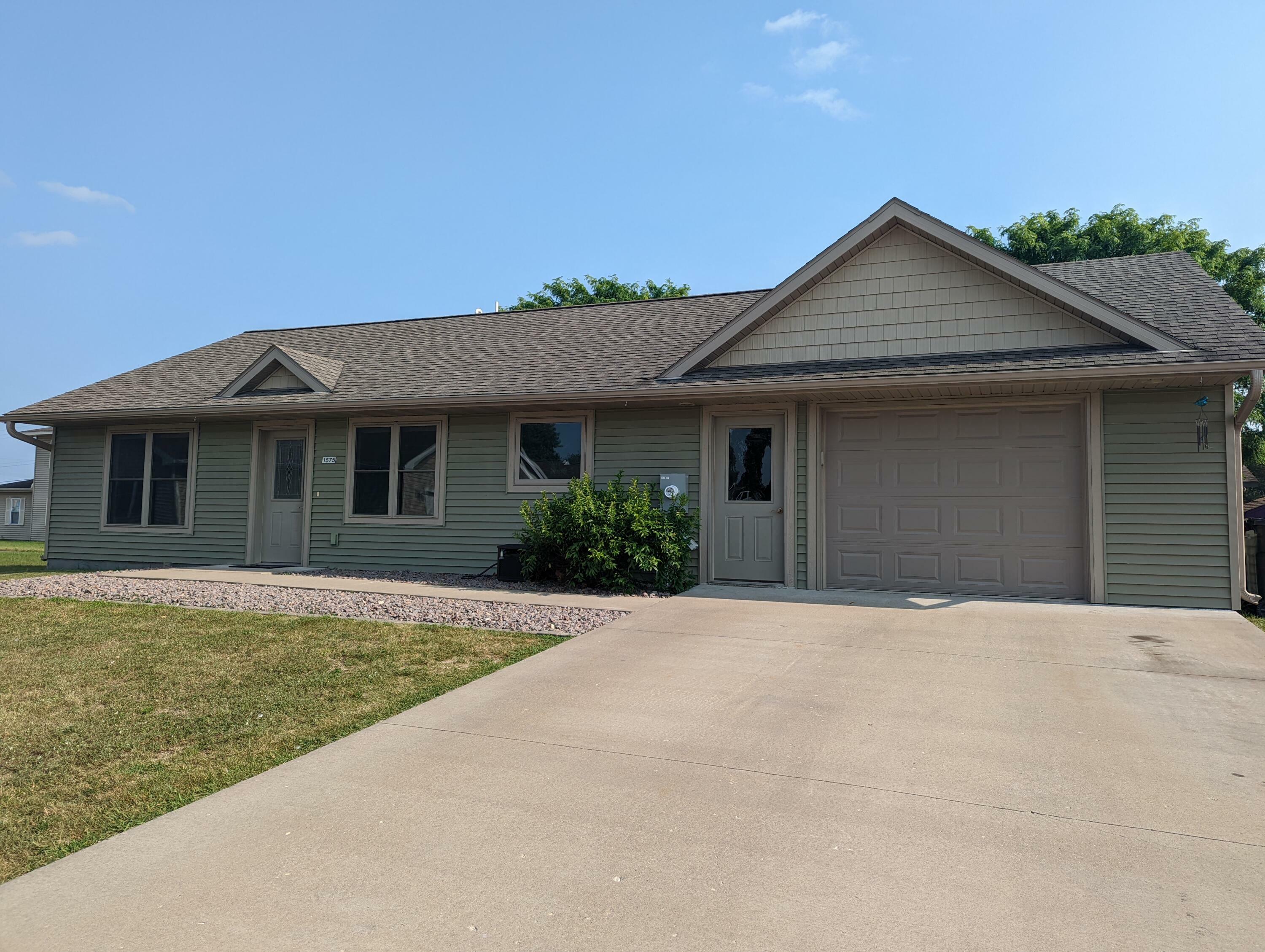 1575 Clearview Dr  Sparta WI 54656 photo