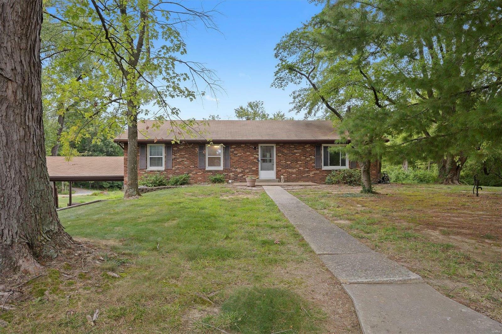 Property Photo:  6201 Town Hall Road  IL 62223 