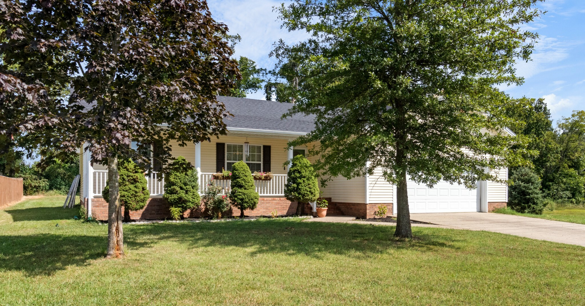 Property Photo:  1033 Sivley Rd  KY 42240 