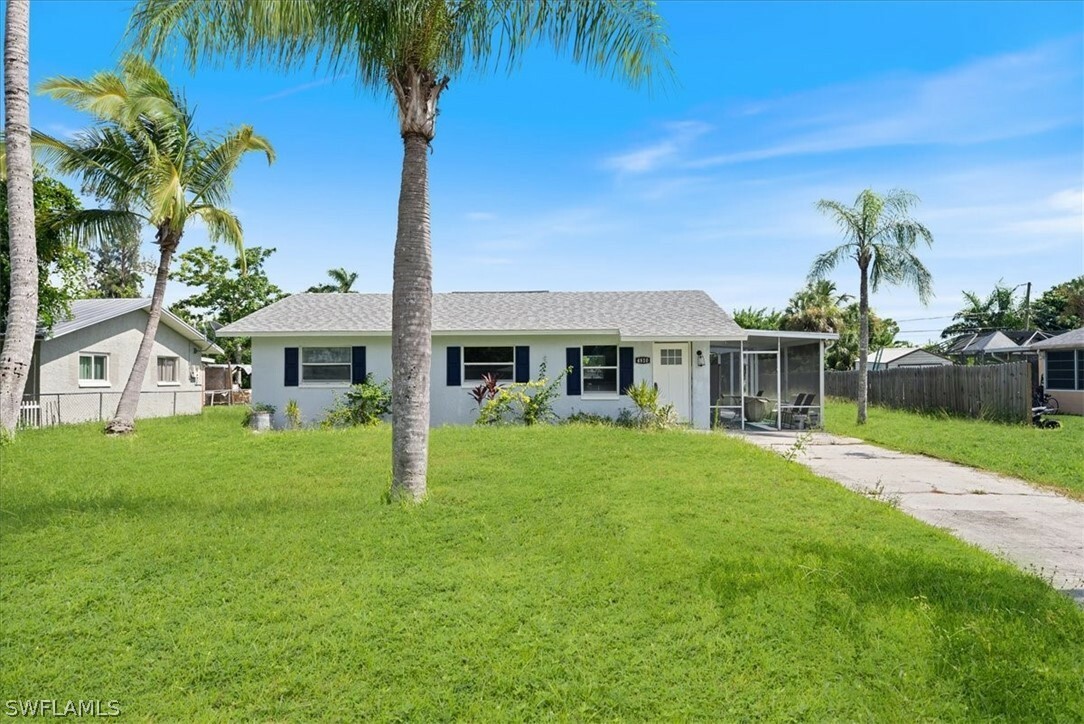 Property Photo:  4810 Duera Mae Drive  FL 33908 