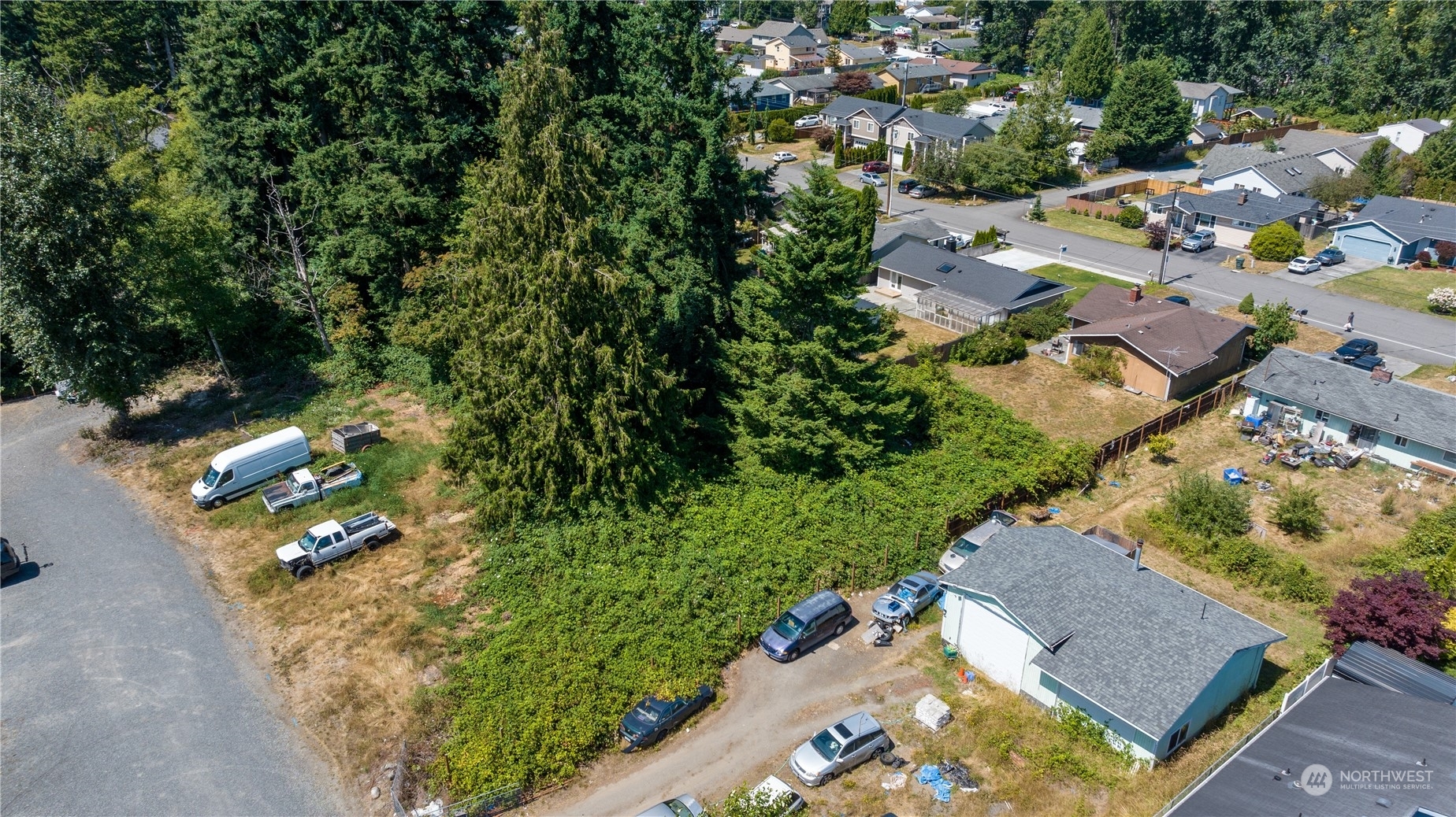 Property Photo:  2 Xx 106th Street SE  WA 98208 