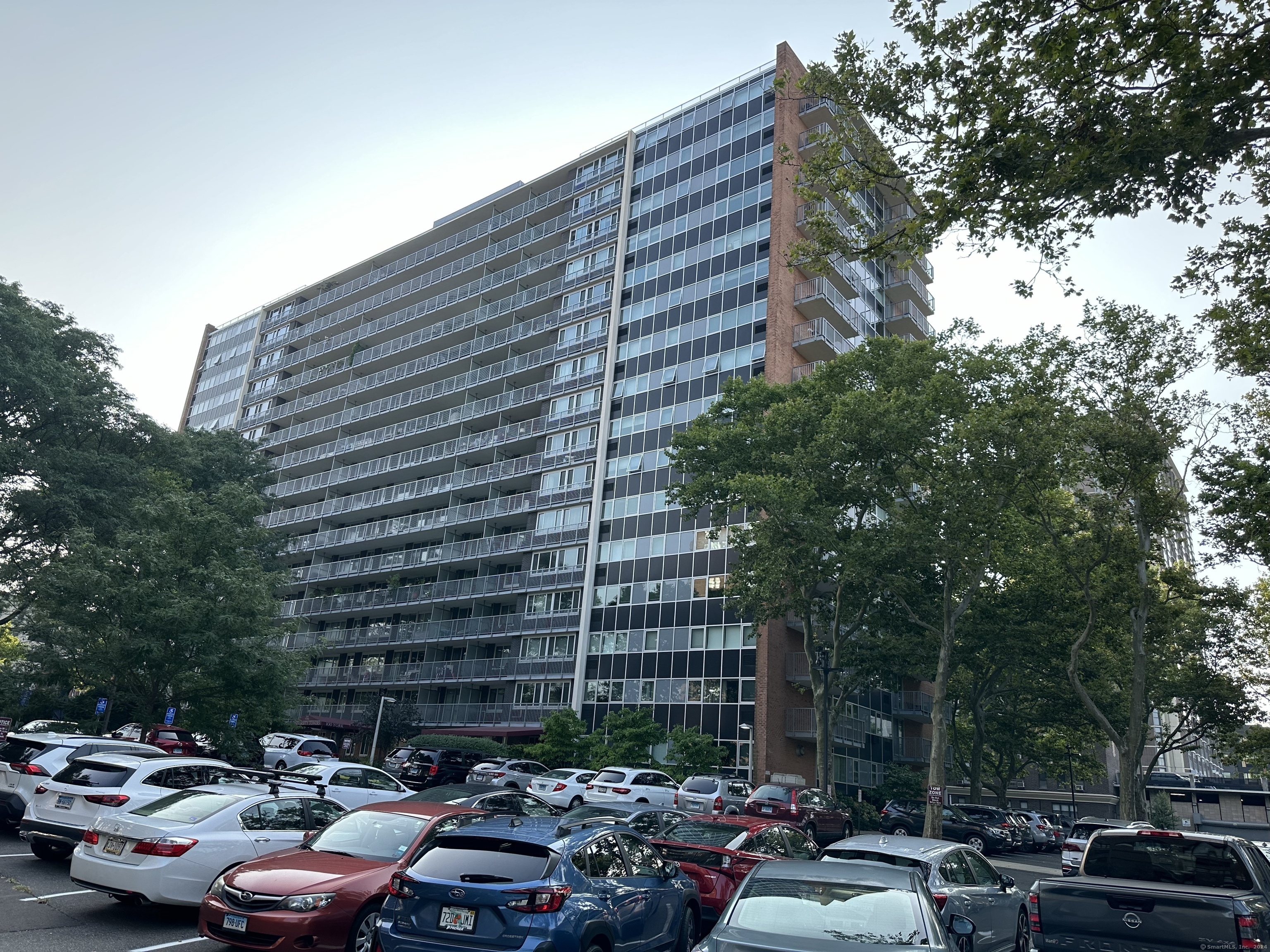 Property Photo: 100 York Street 4-O CT 06511