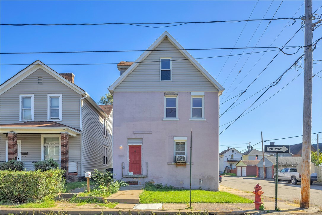 Property Photo:  346 Beaver Ave  PA 15001 