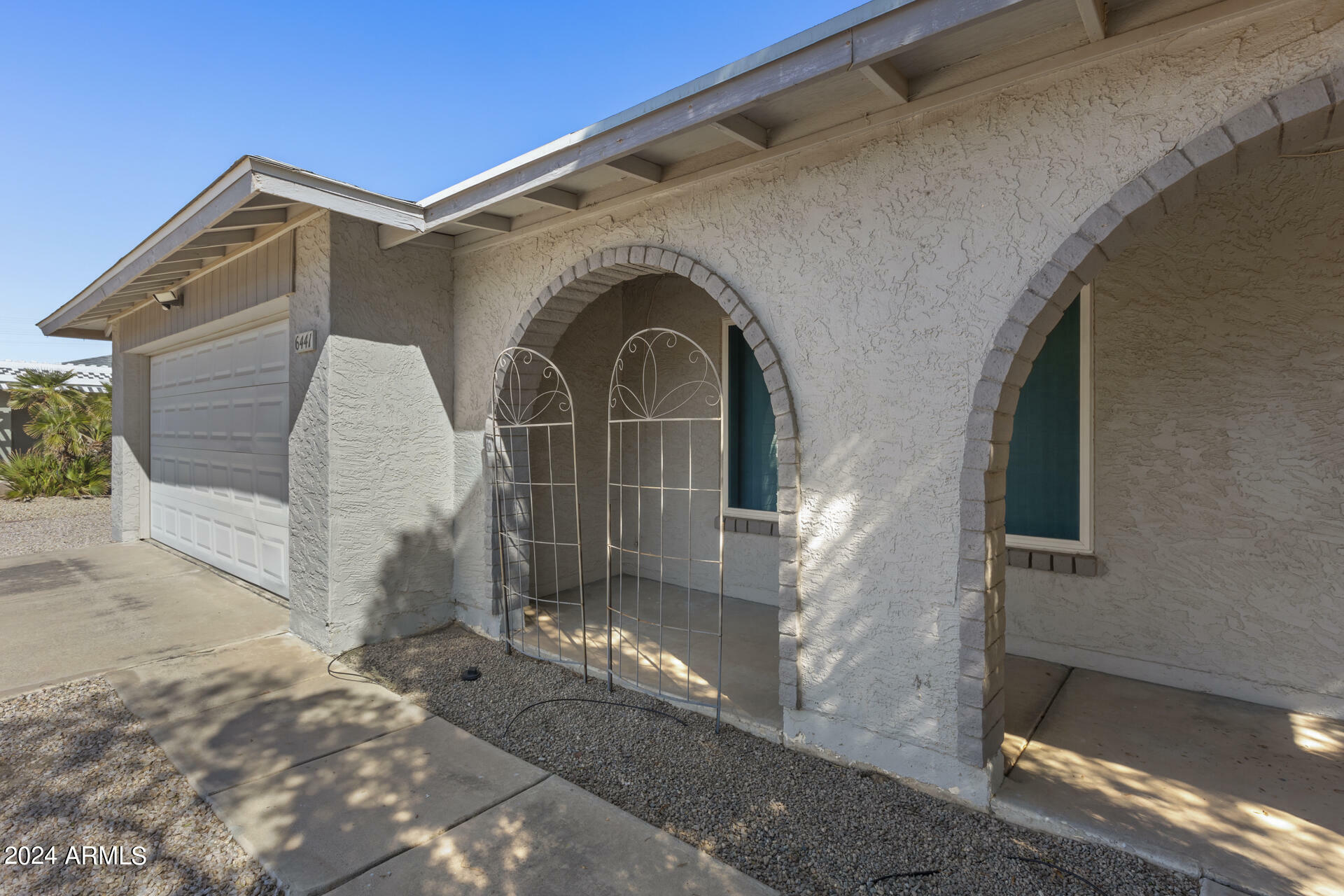 Property Photo:  6441 S Roosevelt Street  AZ 85283 