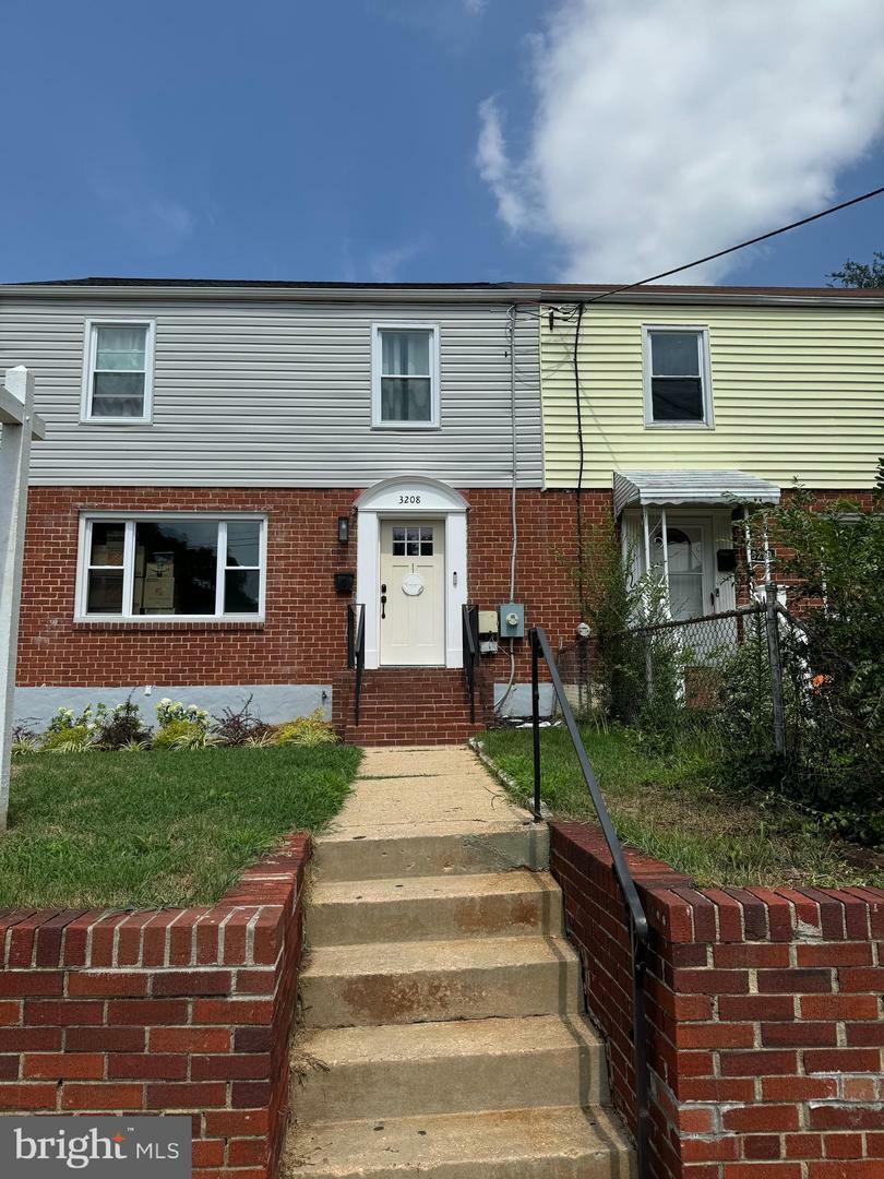 Property Photo: 3208 32nd Avenue MD 20748