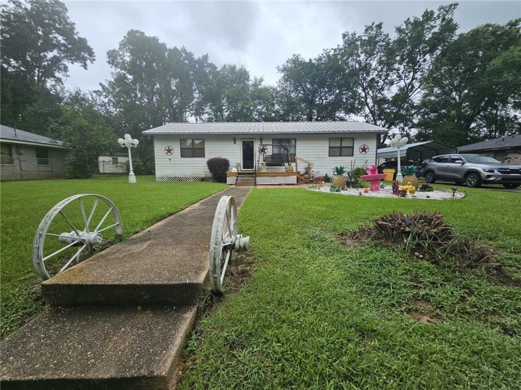 Property Photo:  711 Avoyelles Drive  LA 71302 