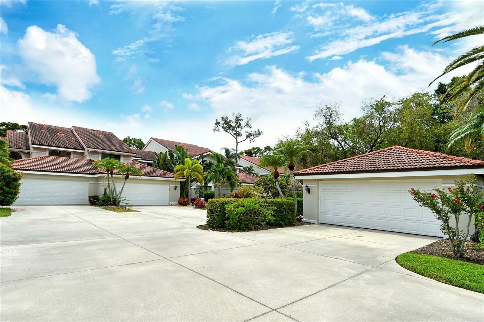 Property Photo:  7673 Fairway Woods Drive 706  FL 34238 