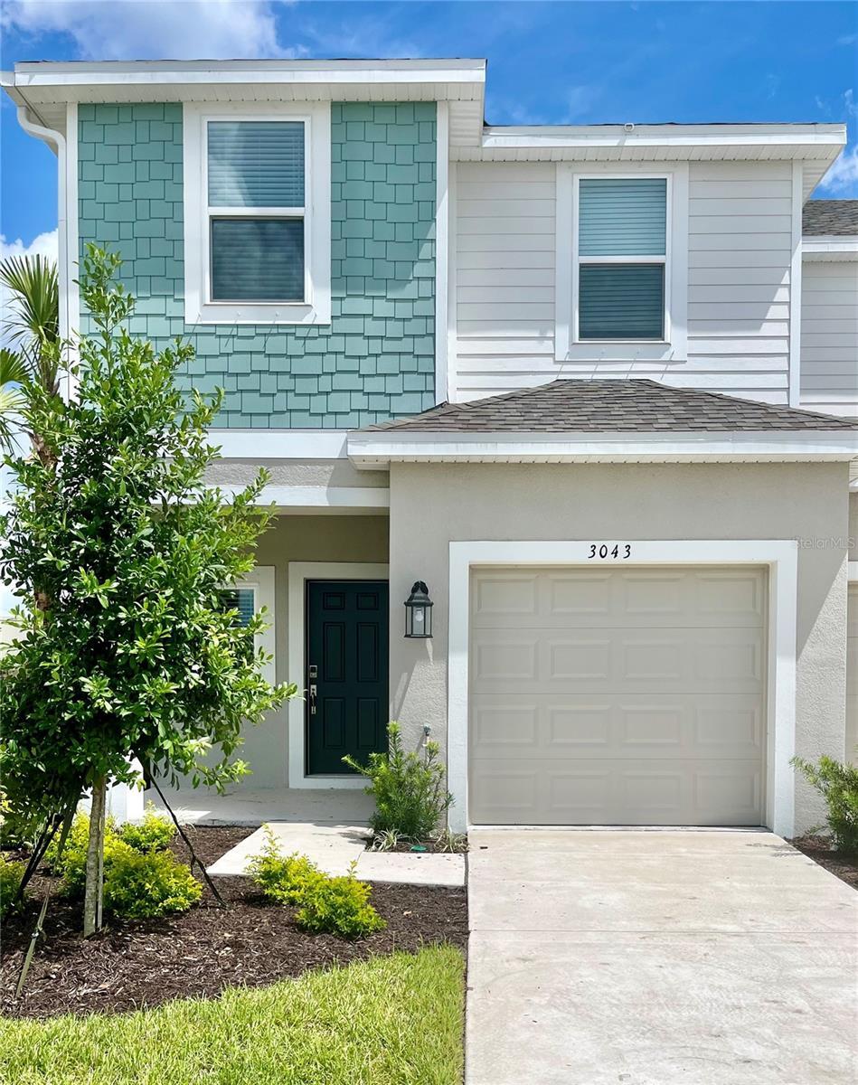 Property Photo: 3043 Novara Lane FL 34211