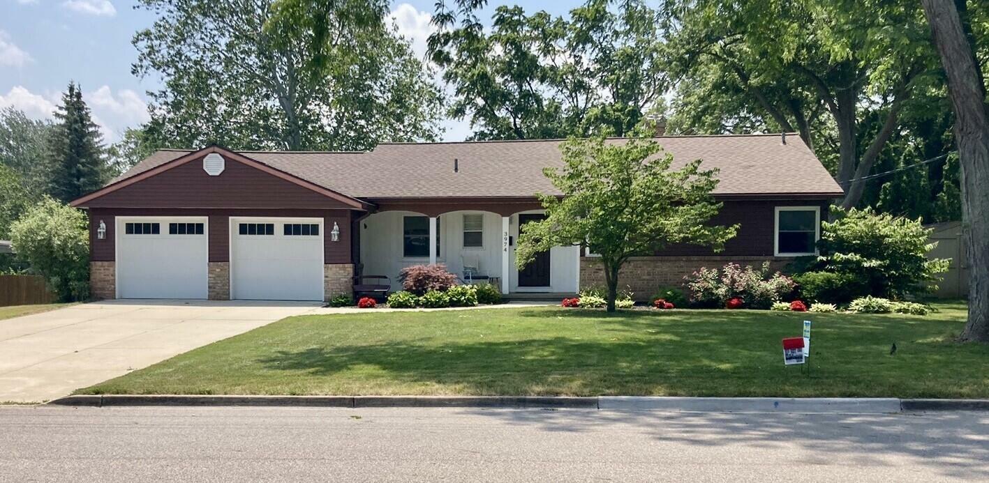 3974 Kiowa Court SW  Grandville MI 49418 photo