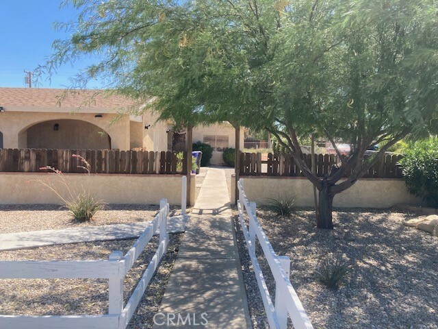 Property Photo: 13237 Mohawk Road CA 92308