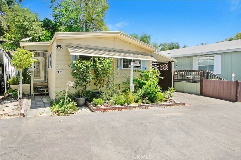 Property Photo:  4201 Topanga Canyon Blvd Spc #43  CA 91364 