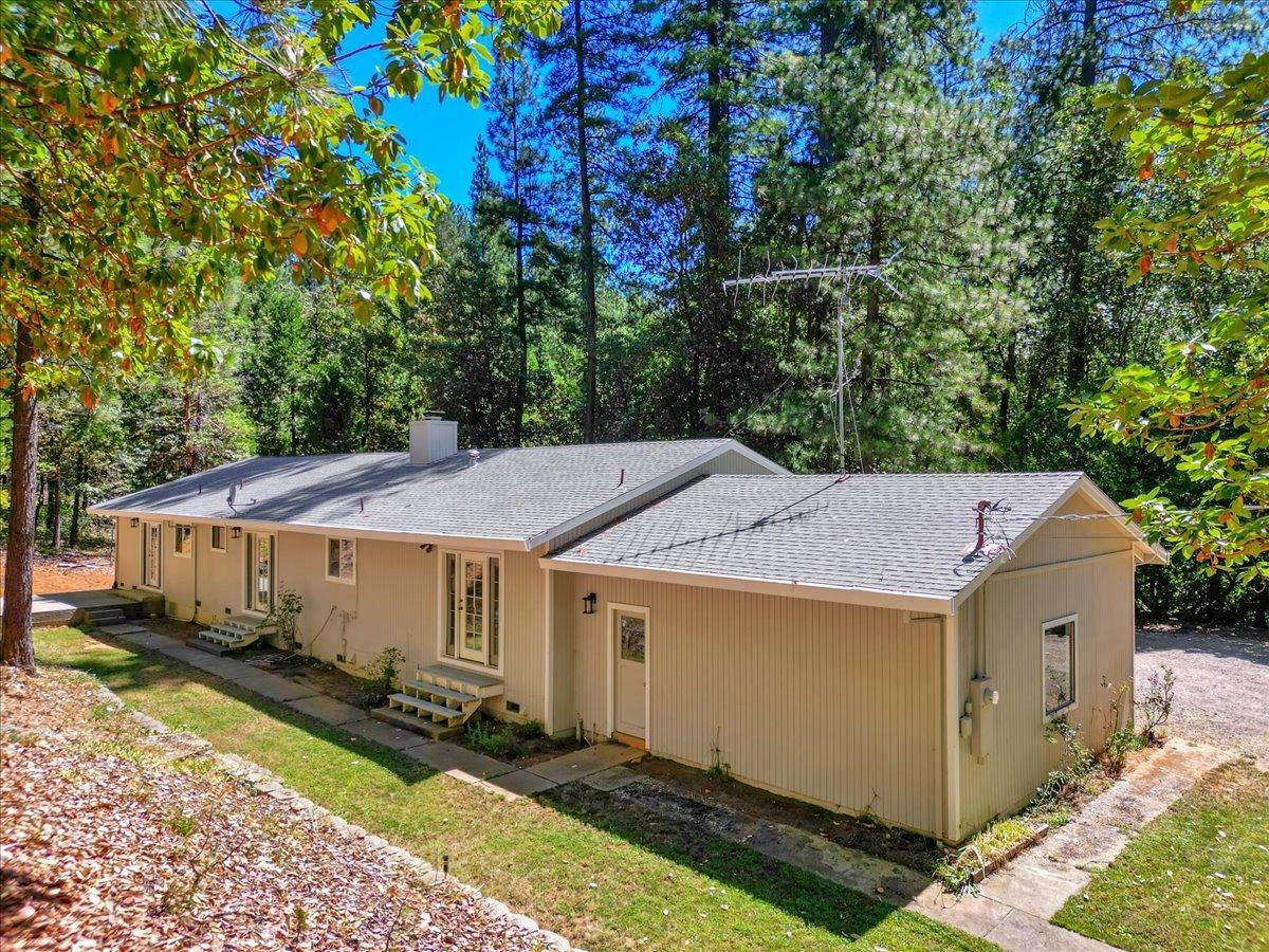 Property Photo: 12051 Cordell Ct. CA 95945
