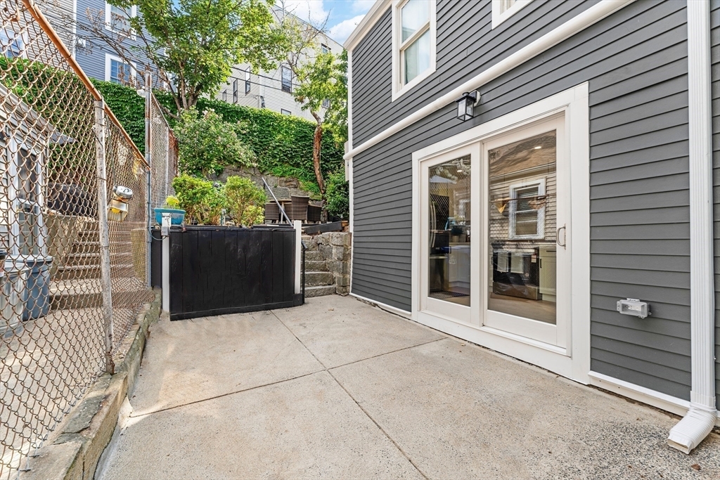 Property Photo:  68 Ferrin St  MA 02129 