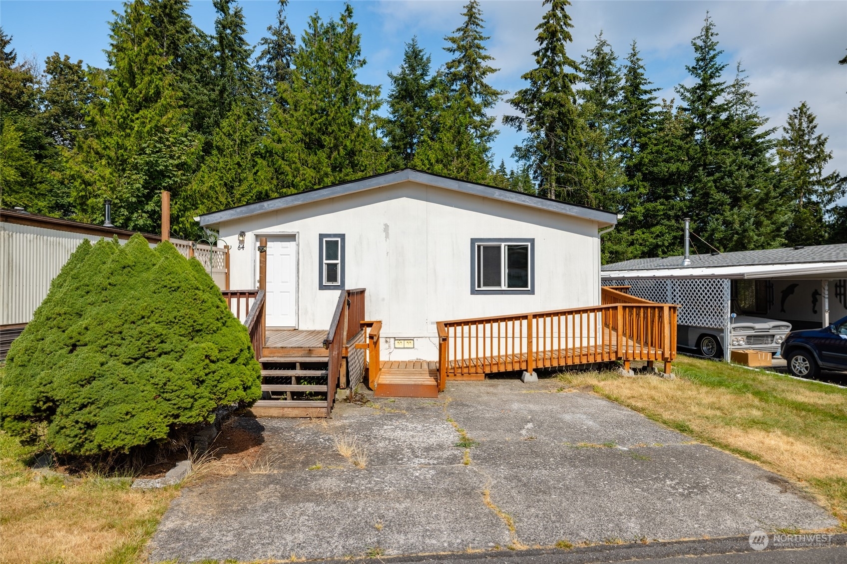 Property Photo:  4000 Flynn Street 64  WA 98229 