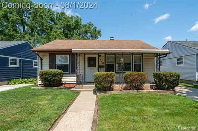 Property Photo: 420 W Lincoln Avenue MI 48071