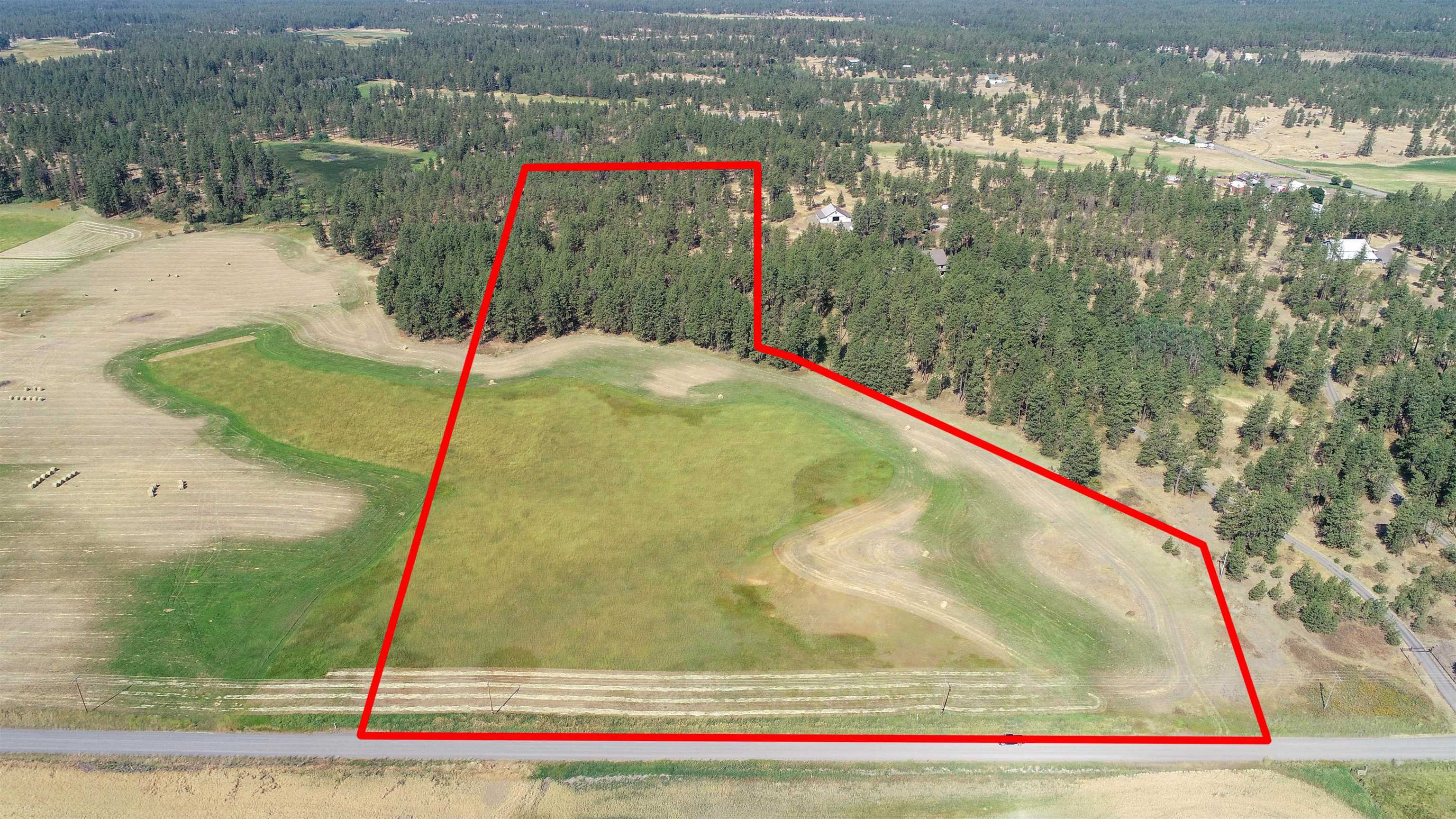 Property Photo:  22110 S Parker Rd  WA 99031 