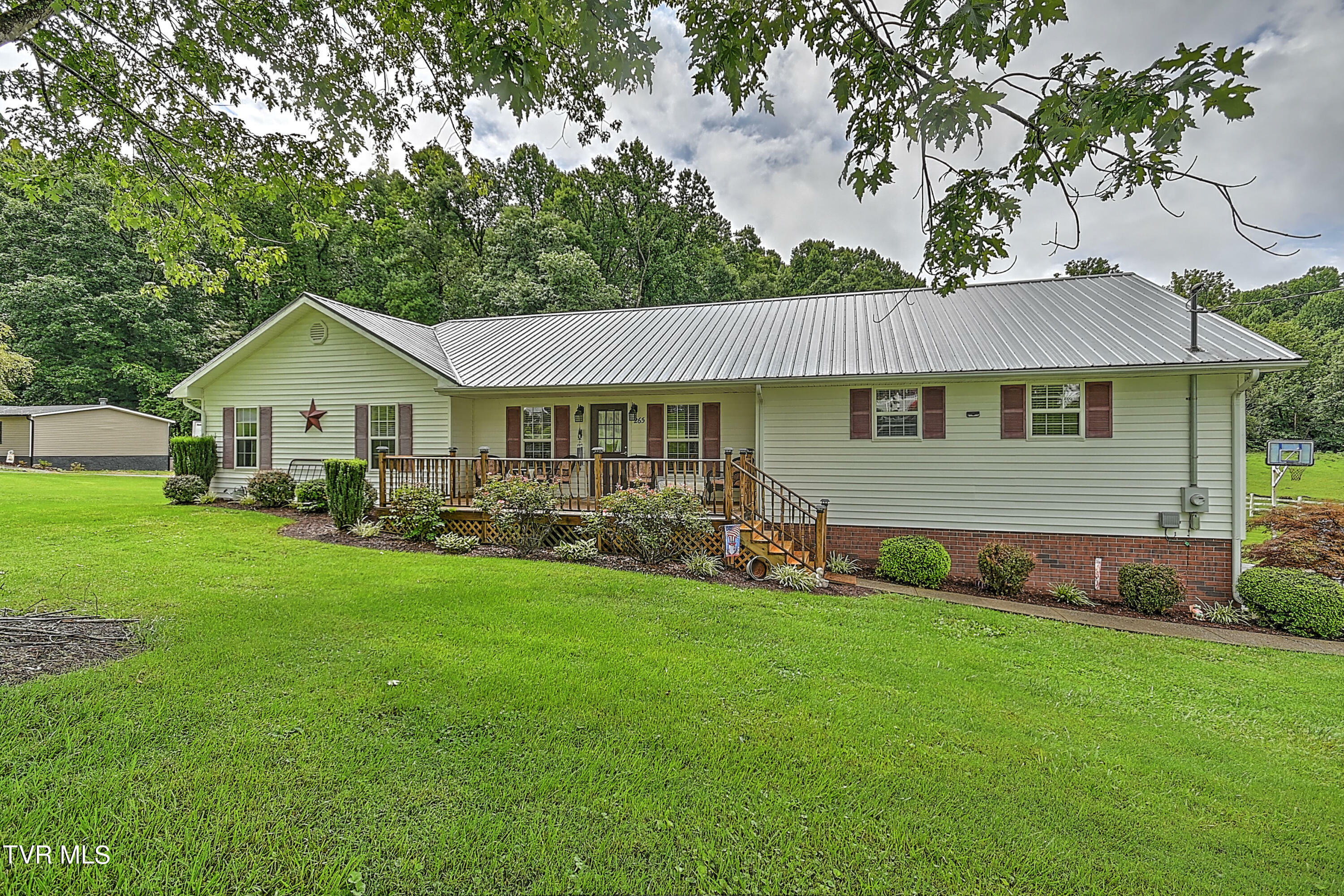 Property Photo:  265 Big Springs Road  TN 37643 