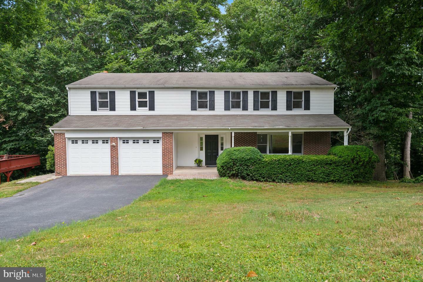 Property Photo:  233 Clover Circle  PA 19063 