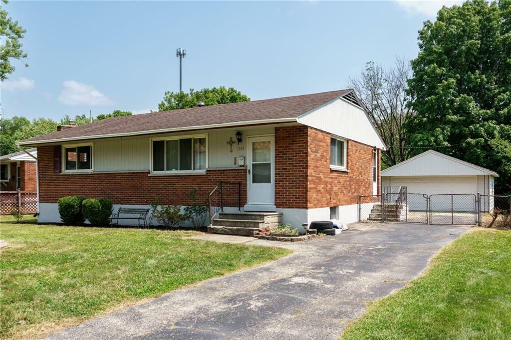 1742 Eric Drive  Dayton OH 45414 photo