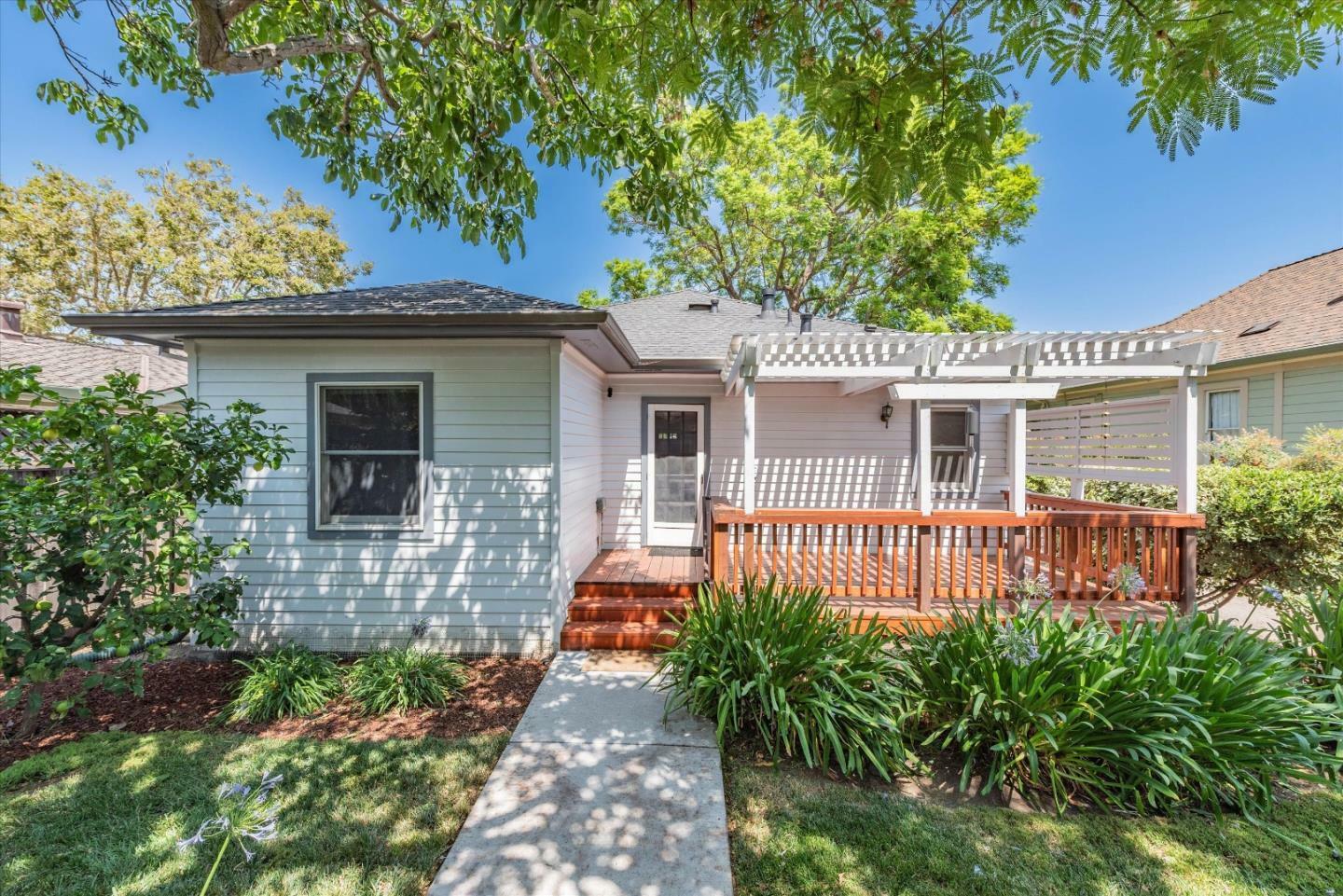 Property Photo:  426 Madison Street  CA 95050 