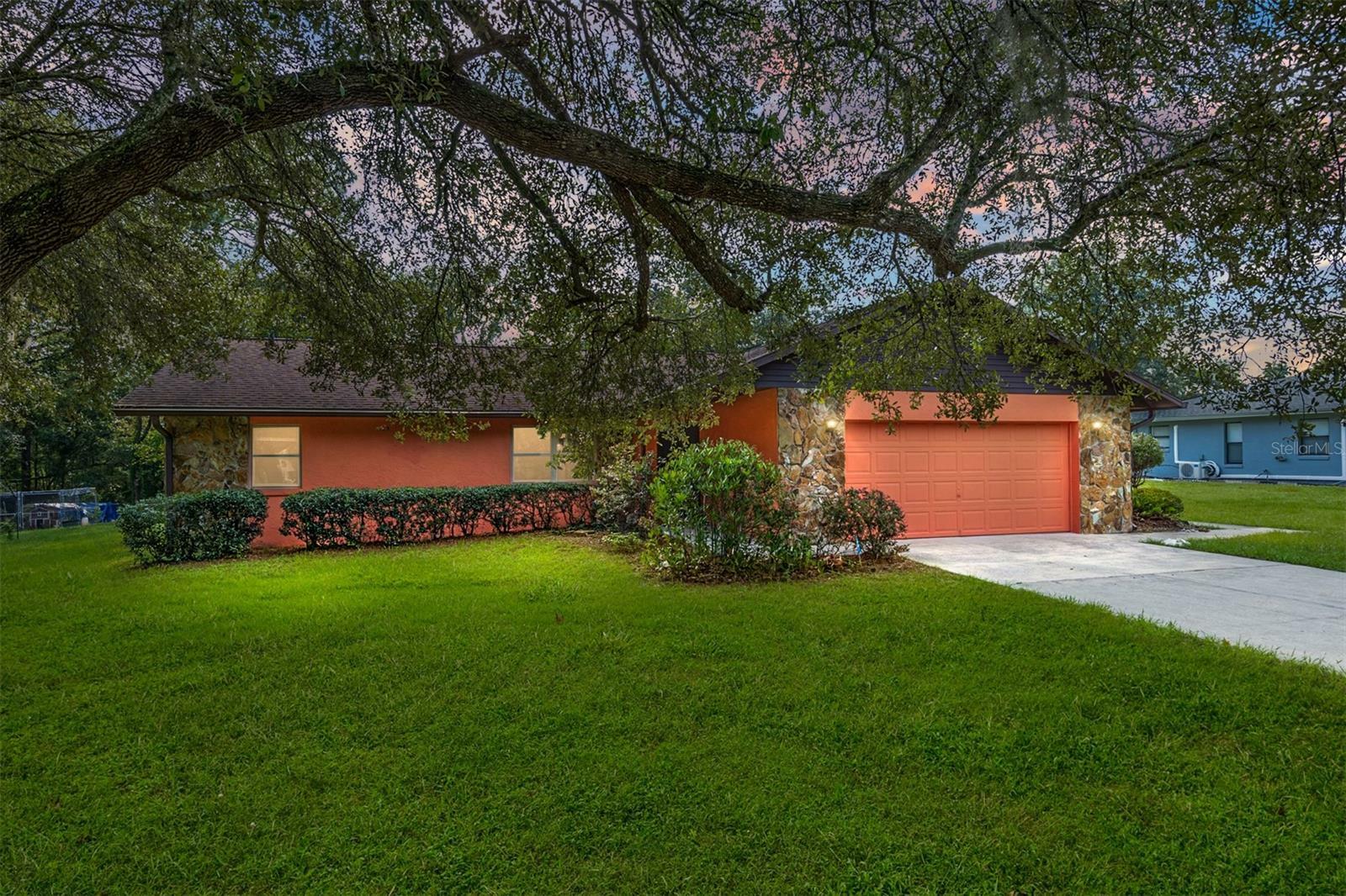 Property Photo:  8231 SW 202nd Terrace  FL 34431 