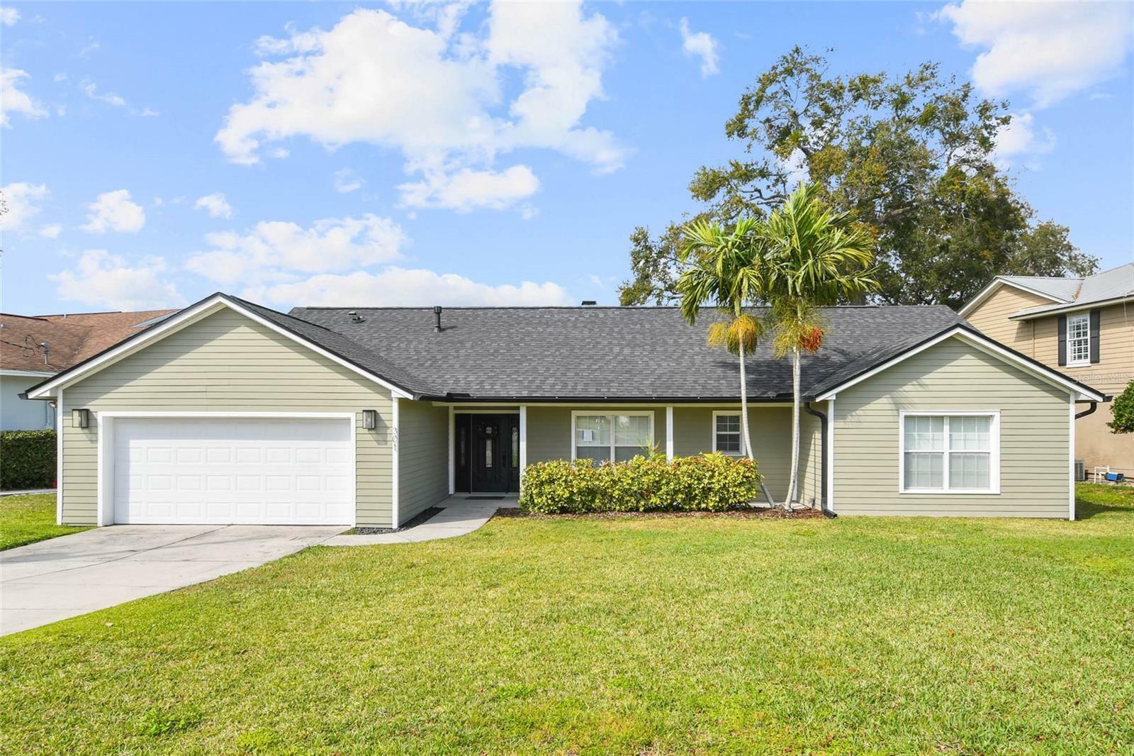 Property Photo:  301 Richard Place  FL 32806 