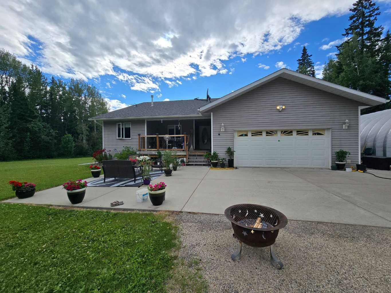 Property Photo:  16509 Township Road 544  AB T7E 3V8 