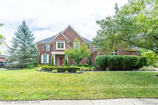 18090 Peninsula Way  Northville Twp MI 48168 photo