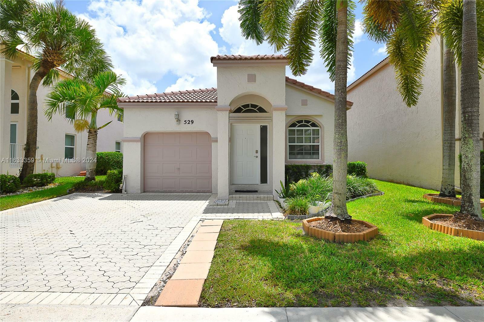 529 NW 157th Ave  Pembroke Pines FL 33028 photo