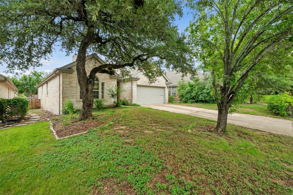 Property Photo:  11615 Sonoma Drive  TX 78738 