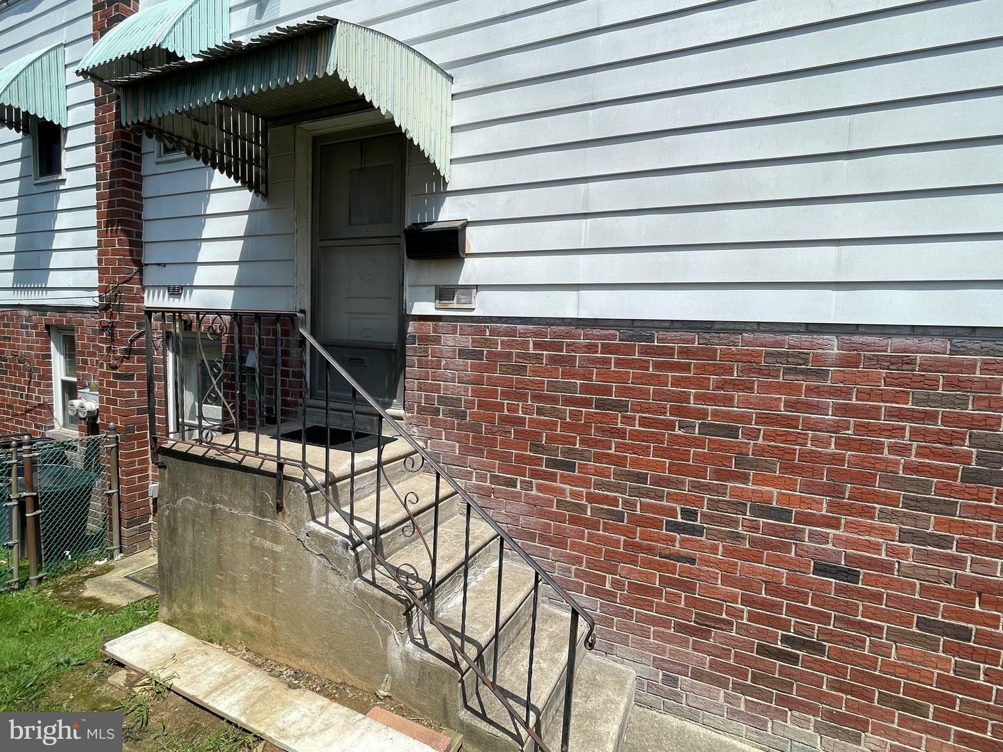 Property Photo:  10026 Verree Road  PA 19116 