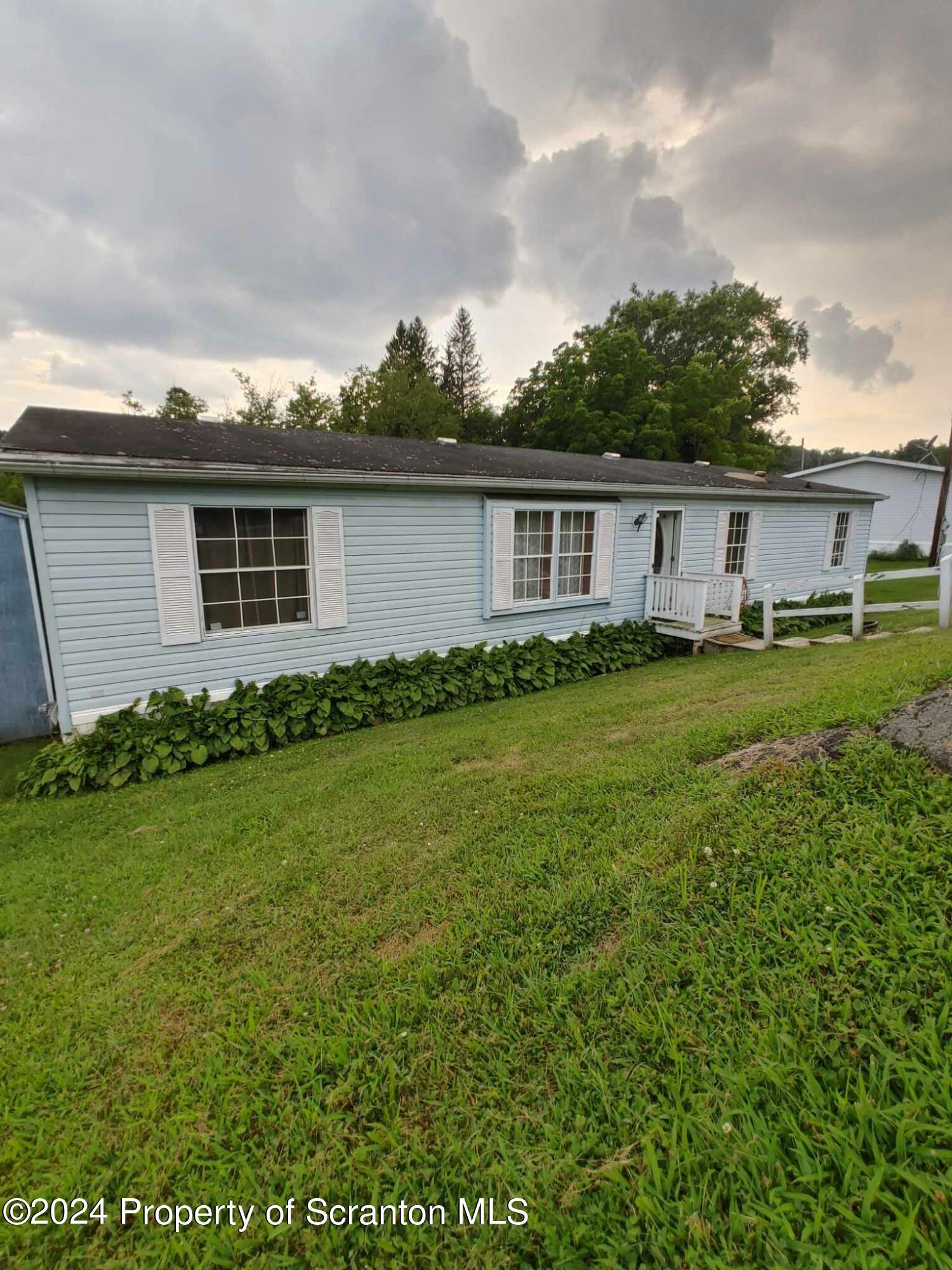 Property Photo:  8 Echo Valley Drive  PA 18708 