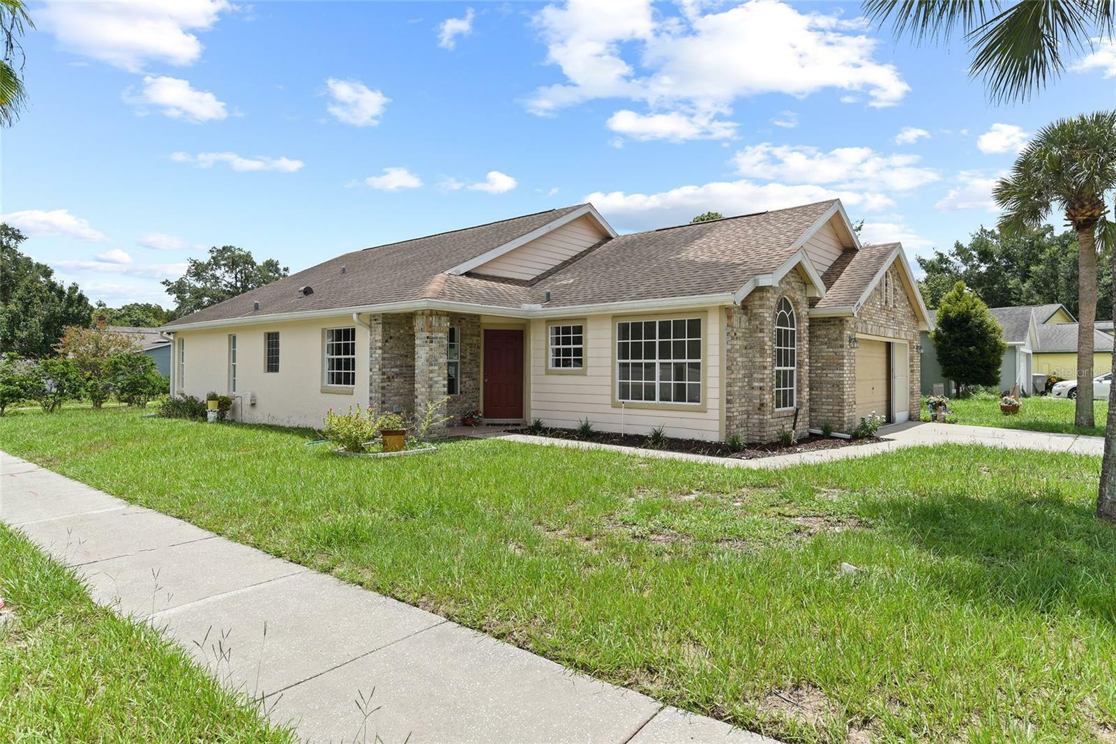 Property Photo:  1255 Whispering Winds Court  FL 32703 