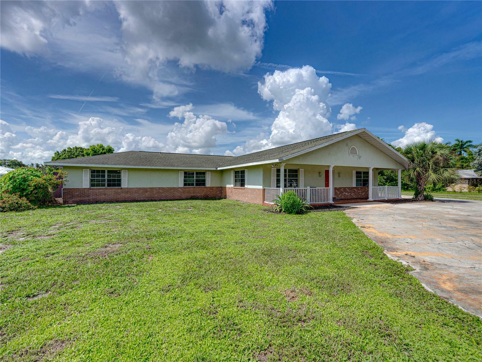 Property Photo:  1499 17th Street W  FL 34221 