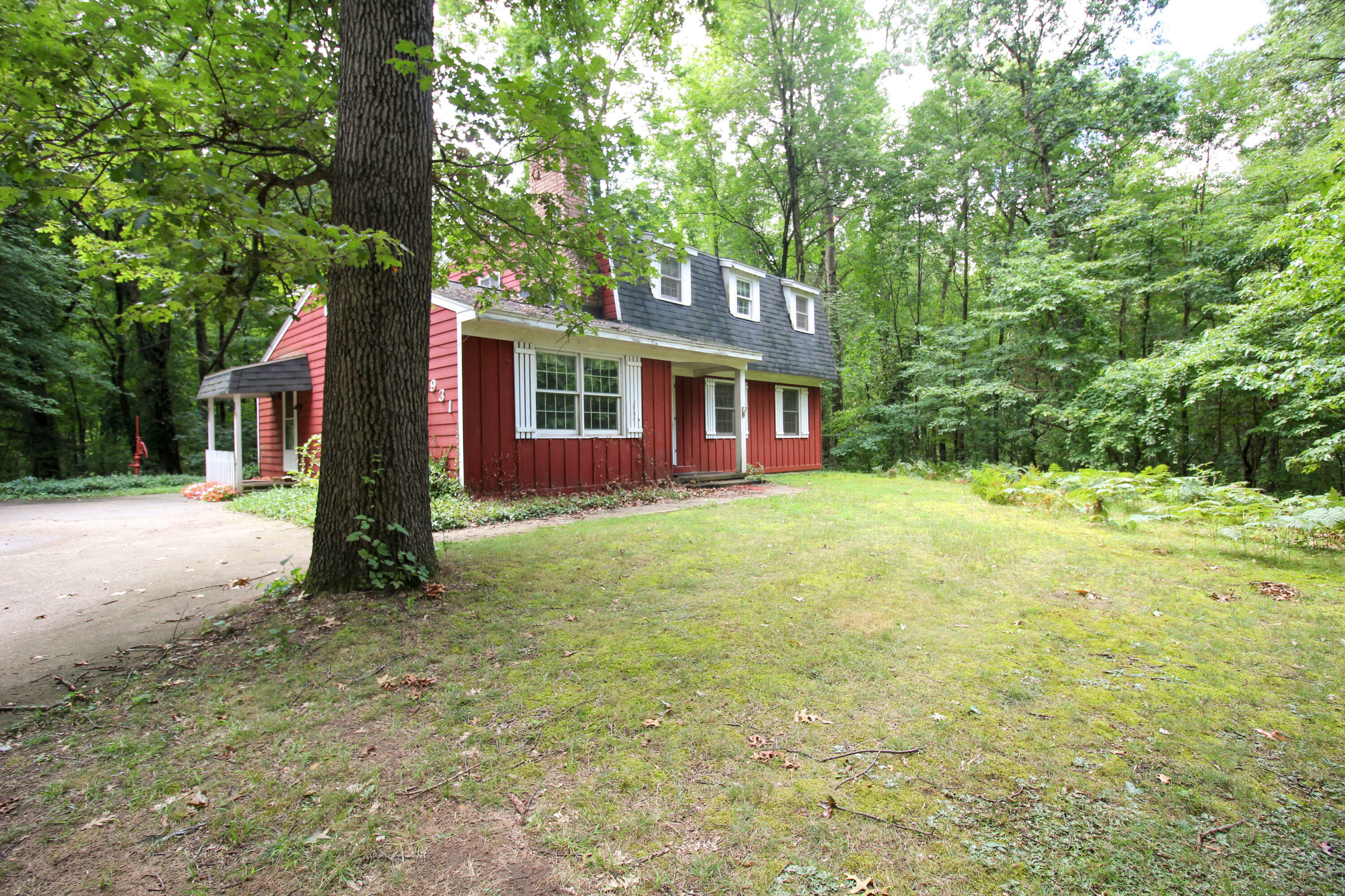 Property Photo:  15931 Null Road  MI 49093 