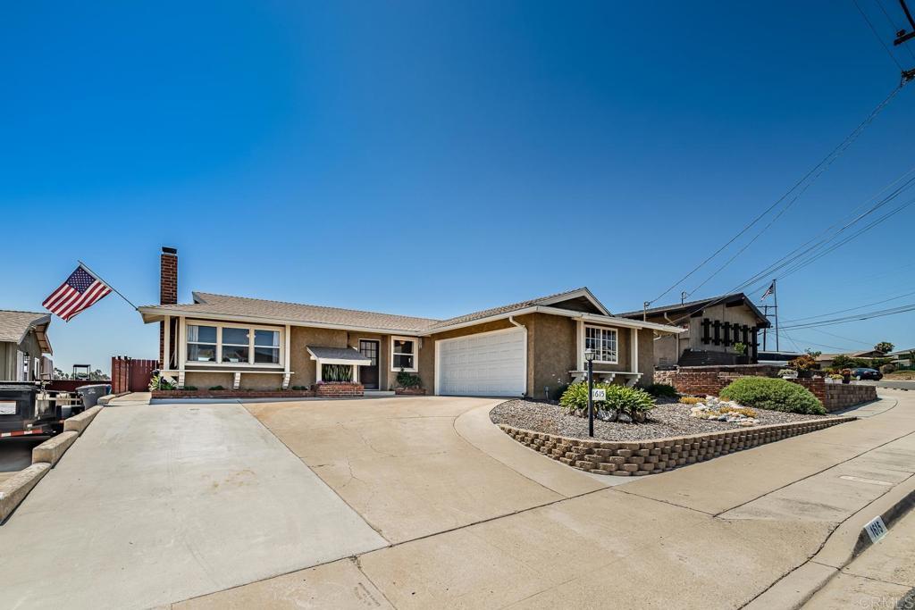 Property Photo: 1615 La Corta Street CA 91945