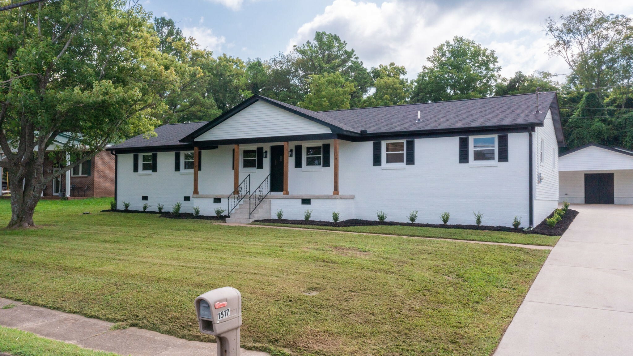 Property Photo:  1517 S Cannon Blvd  TN 37160 